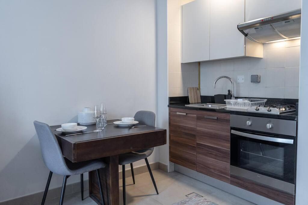 Cozy Studio In Sparkle Tower Jbr By Suiteable دبي المظهر الخارجي الصورة